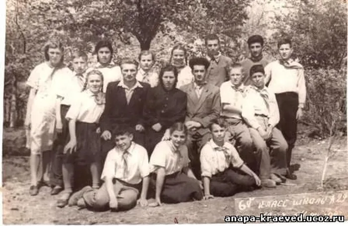 kukosjan_o.g-shkola_gaj-kodzor_1954-55